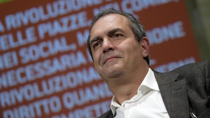 luigi-de-magistris-sindaco-di-napoli-primo-piano