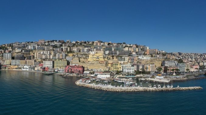 navigare napoli